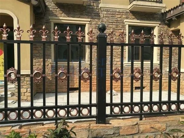 懂生活 更懂藝墅,萬(wàn)盛豪門(mén)鋁藝專(zhuān)注金屬工藝20年(圖6) 懂生活 更懂藝墅,萬(wàn)盛豪門(mén)鋁藝專(zhuān)注金屬工藝20年(圖6)